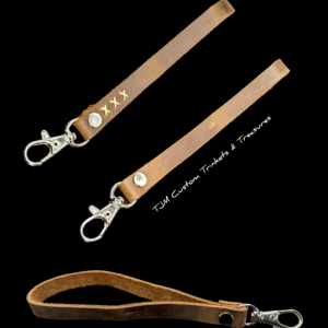 Leather wristlet lanyard